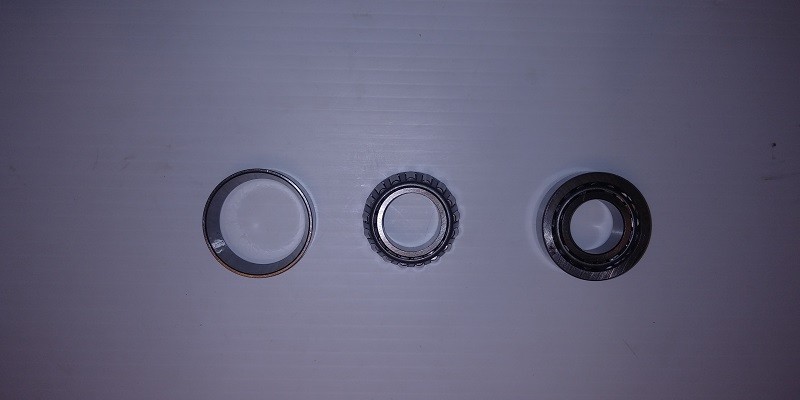 TAPERED ROLLER BEARING...