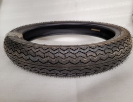 2 Original front tire