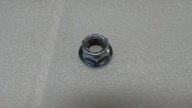 9 Lock nut M12