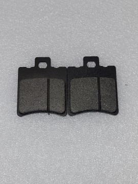 9 Rear brake pad